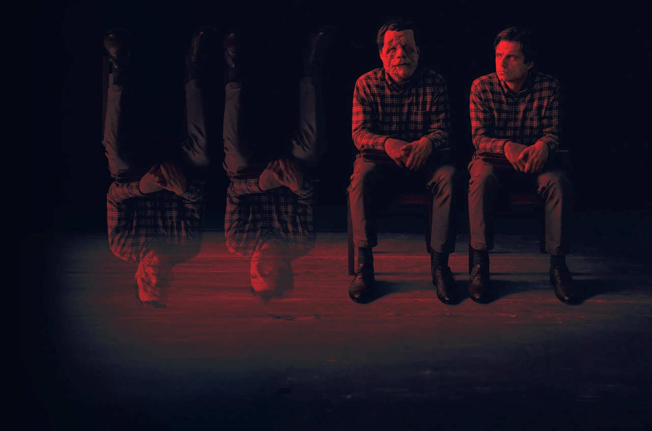 "A Different Man" nos presenta la dualidad del ser. La apariencia y lo que somos realmente