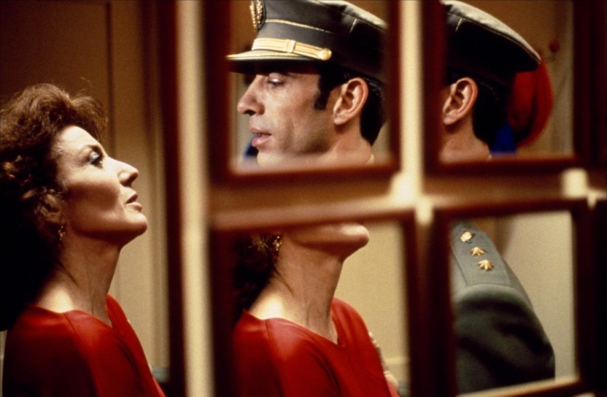 La flor de mi secreto, dirigida por Pedro Almodóvar