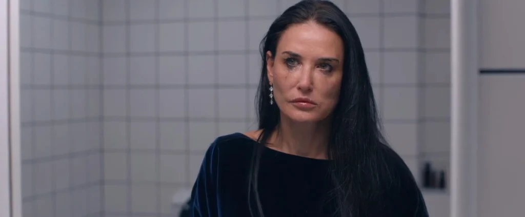 La sustancia (2024) es fallida narrativamente